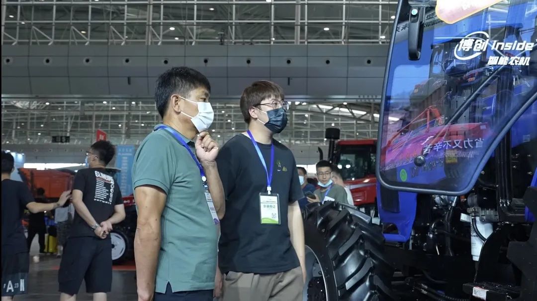 智能農機落地新疆，交卷！